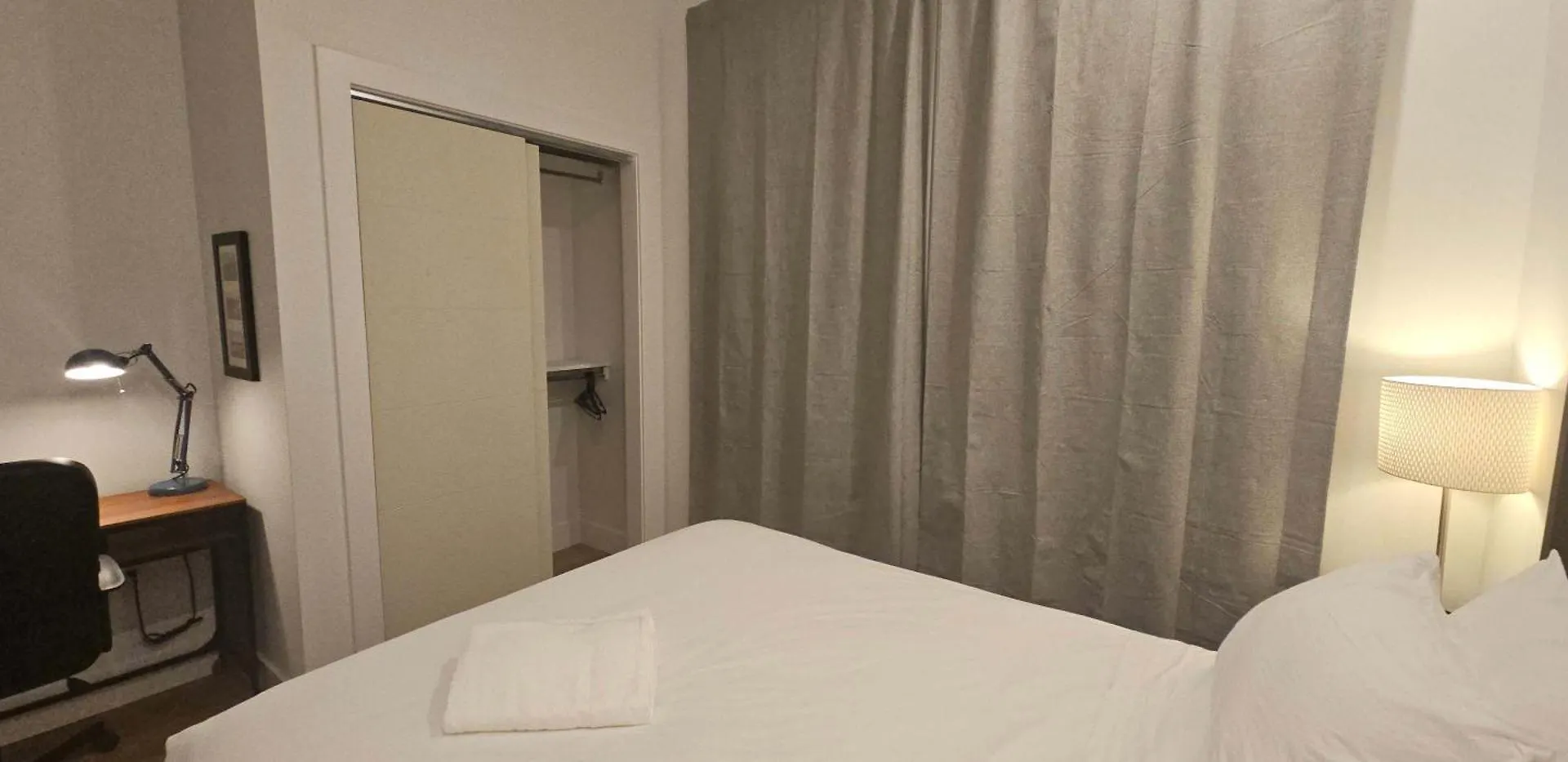 דירות הליפקס Downtown Gem, Perfect For Families & Groups, Ac, Unit 401 קנדה