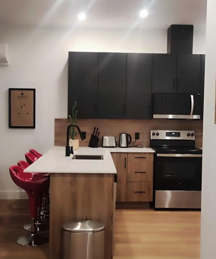 Downtown Gem, Perfect For Families & Groups, Ac, Unit 401 0*, Halifax